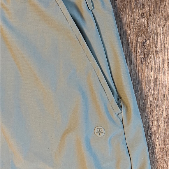 Soybu Pull On Women’s Green Skort w/Front and Side Zipper Pockets Size XL - Picture 7 of 10